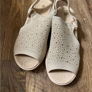 Bzees Cream Open-Toe Sandals